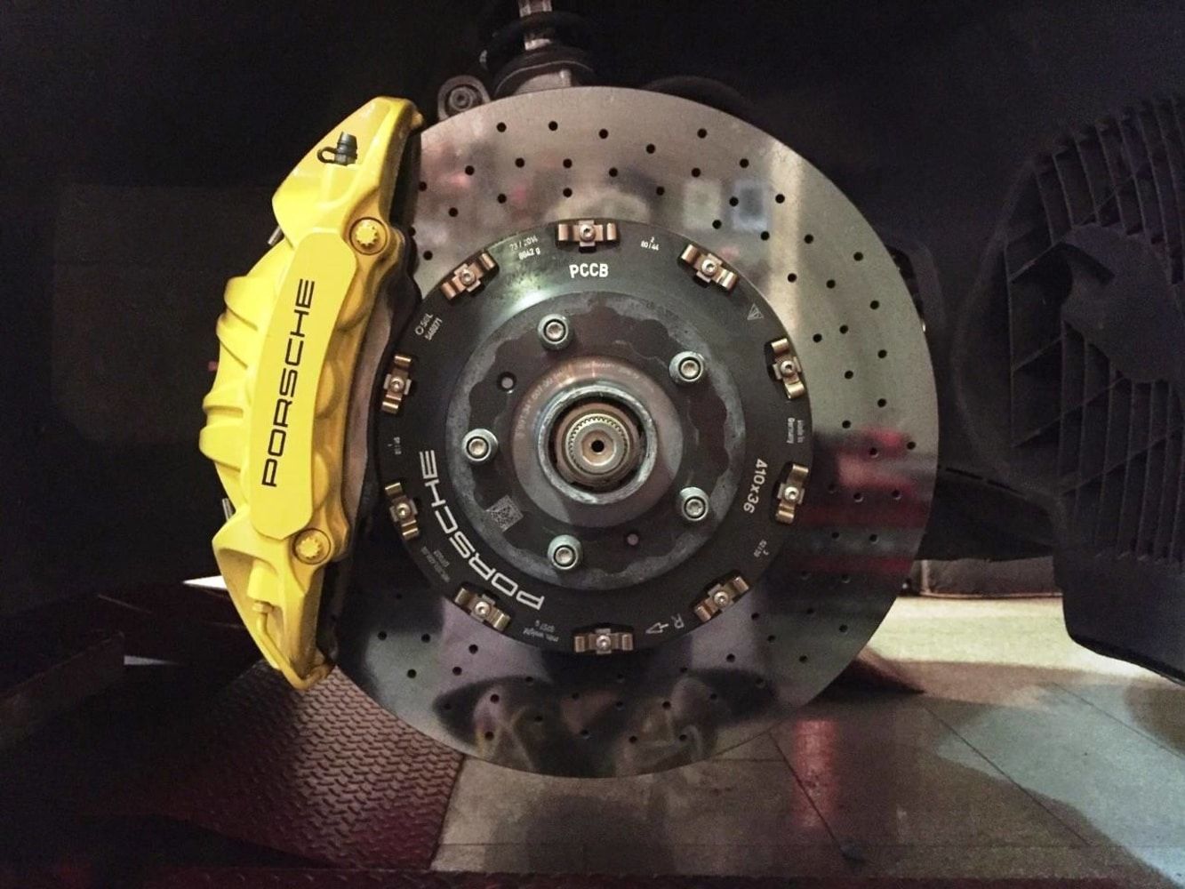 Frigerio Gomme Corso Sempione Milano, pastiglie dischi