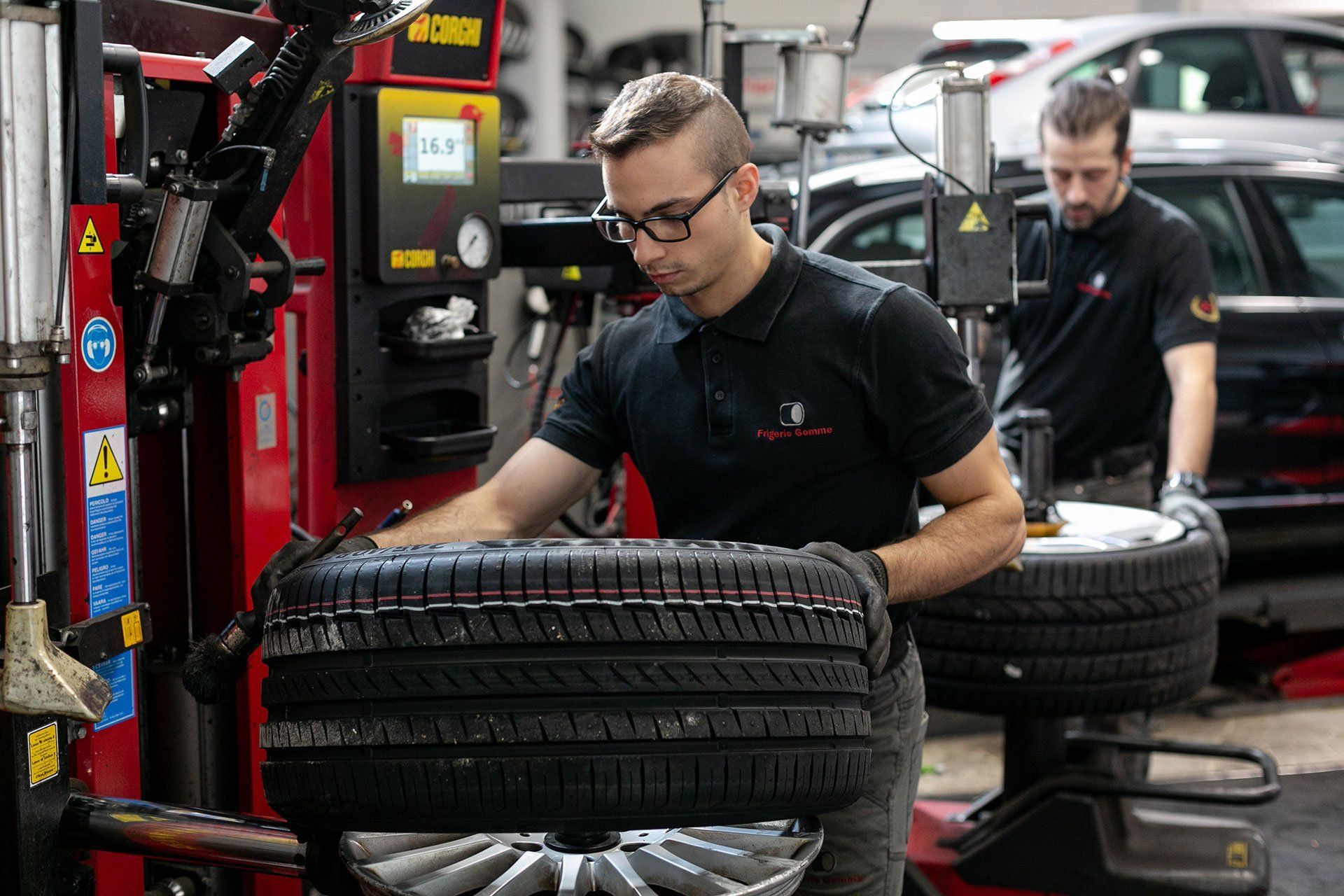 Servizi Frigerio Gomme, Piazzale Susa Milano