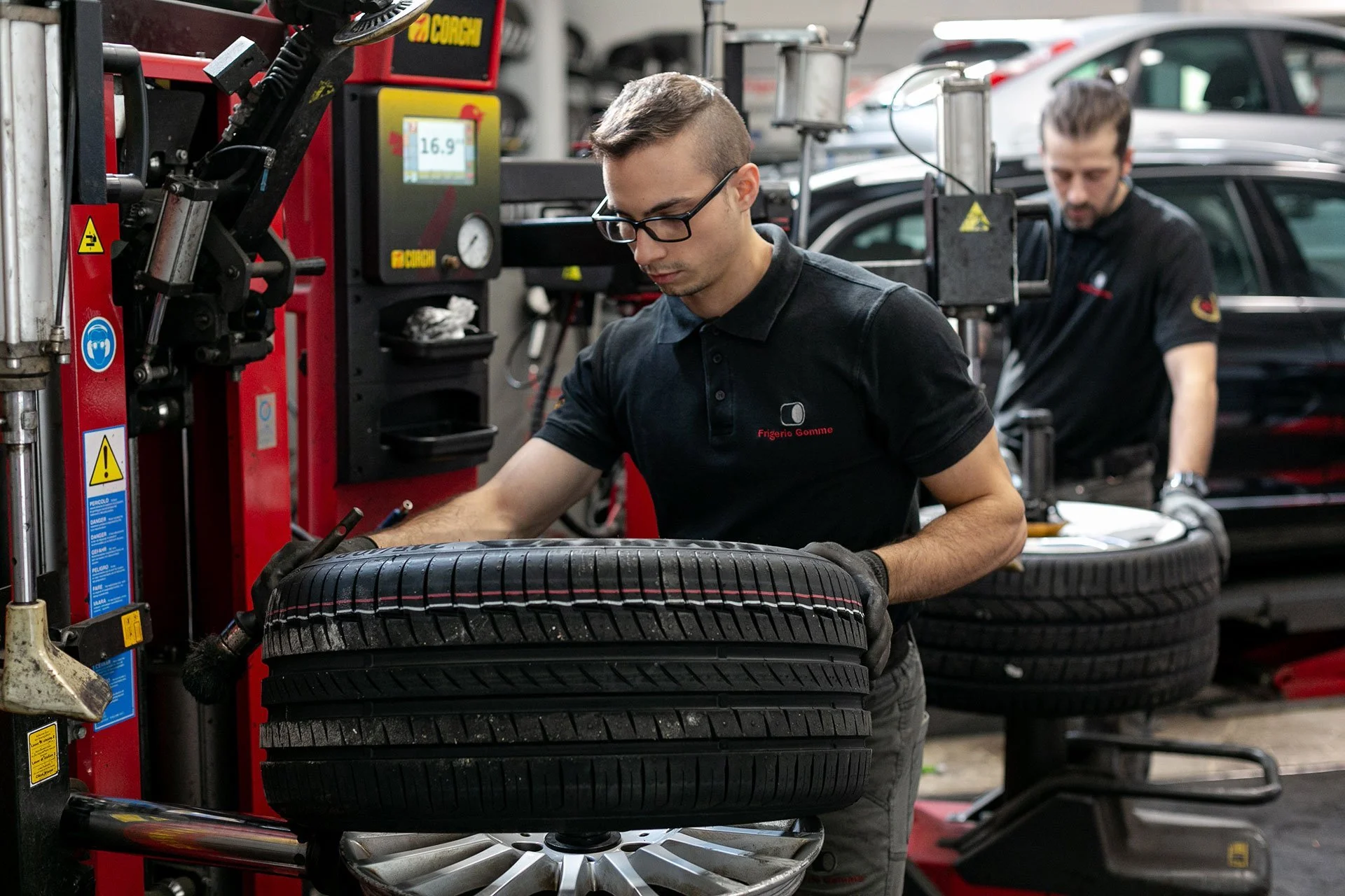 Servizi Frigerio Gomme, Piazzale Susa Milano